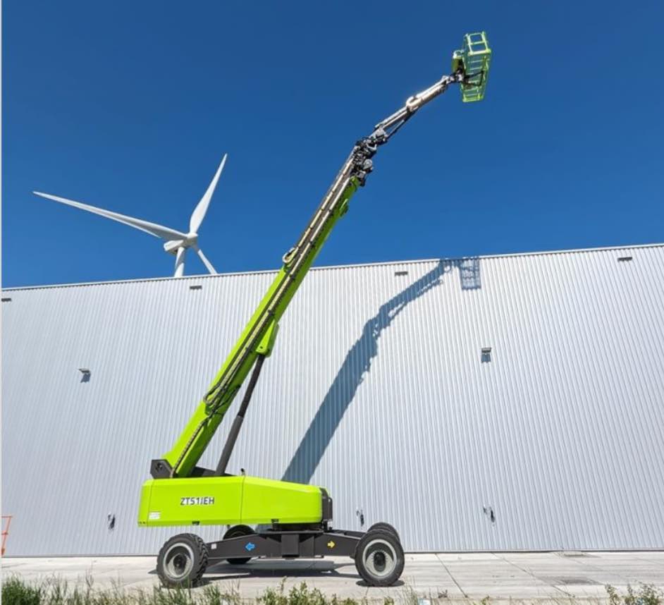 noticias maquinaria La plataforma elevadora híbrida ZOOMLION ZT51JEH en Países Bajos