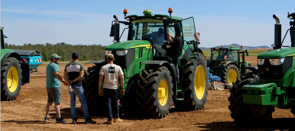 noticias maquinaria Lamusa y Servicios presenta las últimas innovaciones de John Deere en Teruel