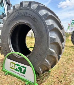 noticias maquinaria San José Neumáticos BKT AGRIMAX PROHARVEST Demoagro