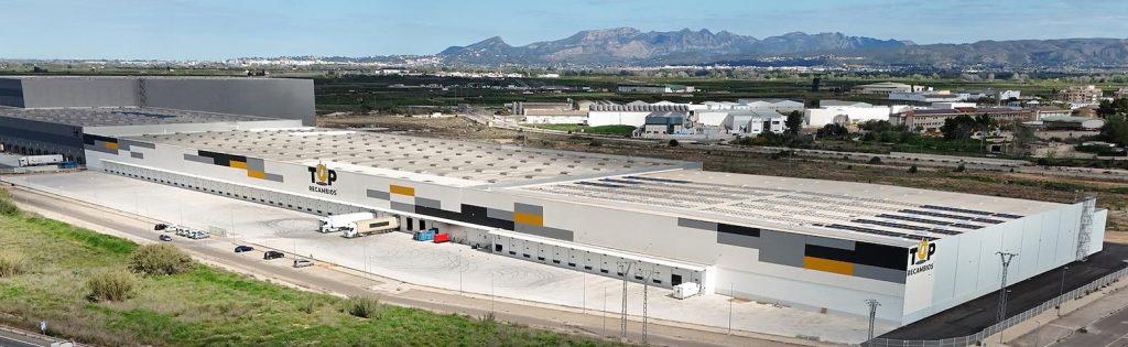 noticias maquinaria Top Recambios amplía su capacidad logística en Alberic