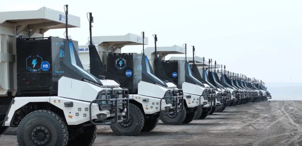 noticIas maquinaria XCMG lanza la primera flota minera del mundo 100% eléctrica y autónoma-2