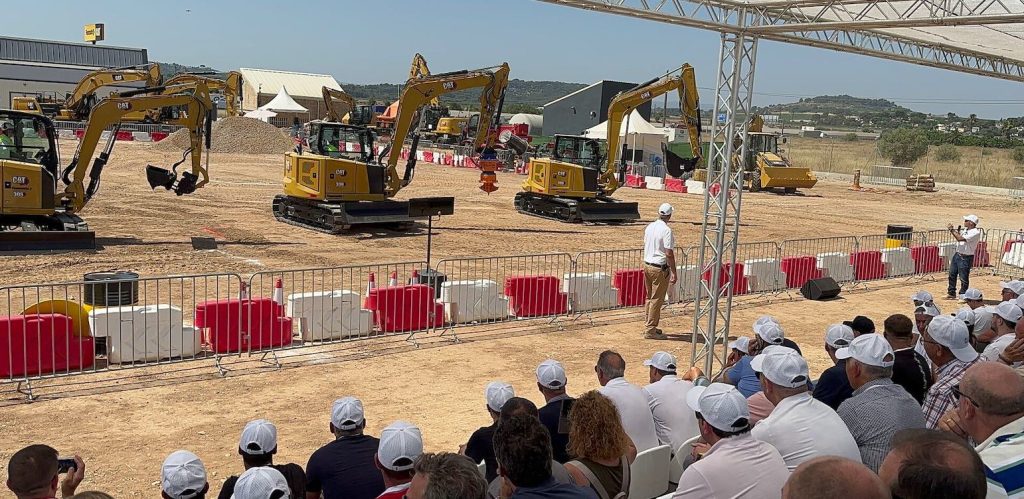 noticias maquinaria Éxito rotundo en la Feria de Soluciones de Finanzauto en Valencia
