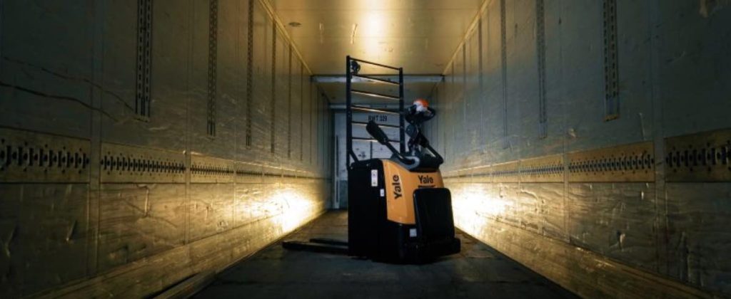 noticias maquinaria Genera Industrial presenta la transpaleta eléctrica Yale MP20X