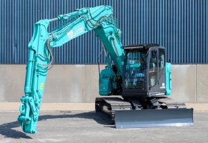 noticias maquinaria Lavens refuerza su flota con una excavadora Kobelco SK140SR-7 2PB