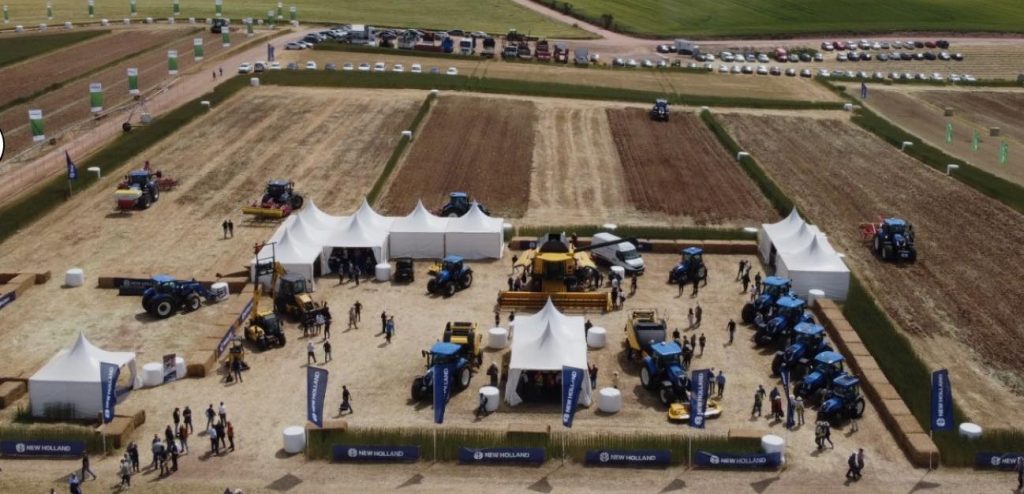 noticias maquinaria New Holland exhibe su amplia gama de producto en DEMOAGRO 2025