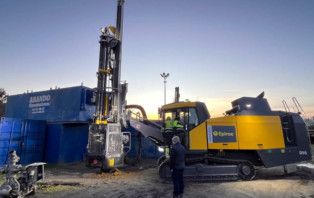 noticIas maquinaria El SmartROC D55 de Epiroc en cimentaciones con micropilotes