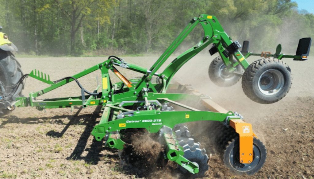 noticias maquinaria AMAZONE lanza la nueva Catros+ 6003-2TS Special