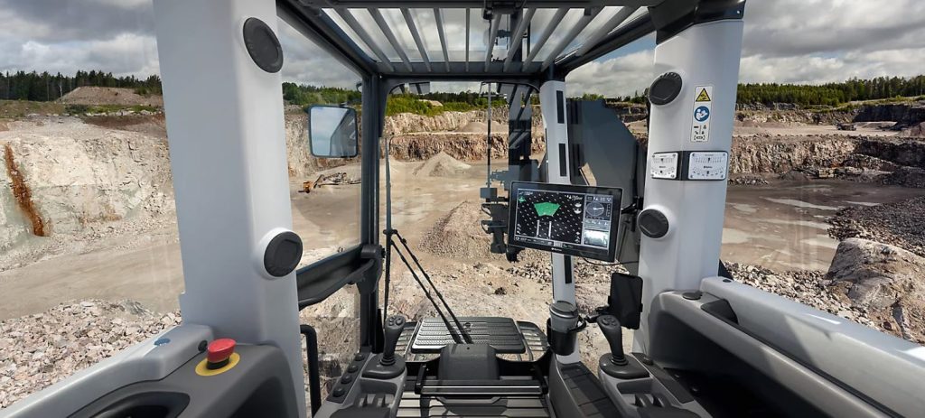 noticias maquinaria Epiroc nueva cabina para los equipos SmartROC T35 y T40
