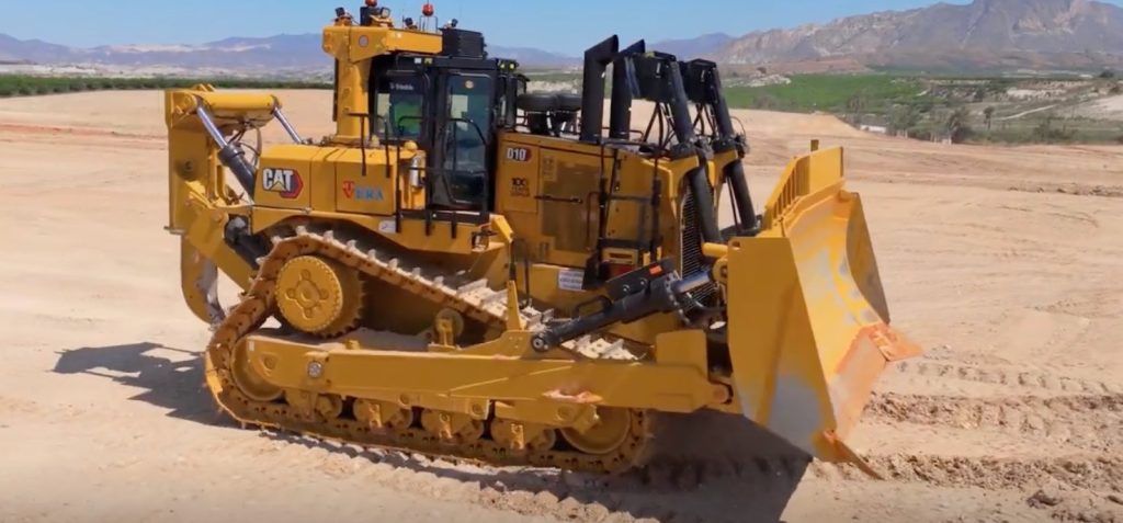 noticias maquinaria Finanzauto visita a Transformaciones Vera con el nuevo Cat® D10