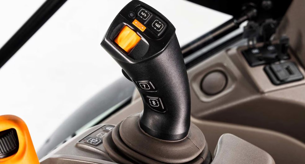 noticias maquinaria John Deere presenta el nuevo joystick electrónico