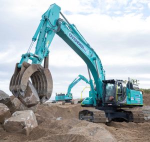 noticias maquinaria La escavadora Kobelco SK520LC al servicio de la protección costera en Wyre
