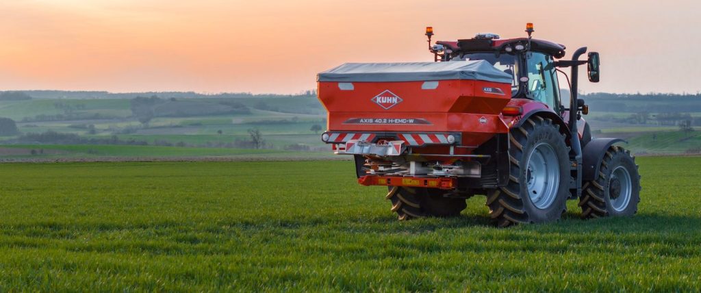 noticias maquinaria Las abonadoras KUHN AXIS y AXENT con tecnología OPTIPOINT PRO