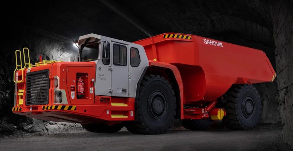 noticias maquinaria Glencore refuerza la seguridad y productividad con camiones Sandvik