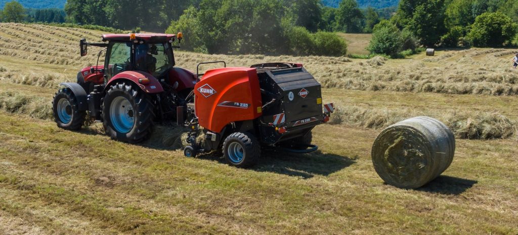 noticias maquinaria La nueva rotoempacadora KUHN FB 3125 de KUHN
