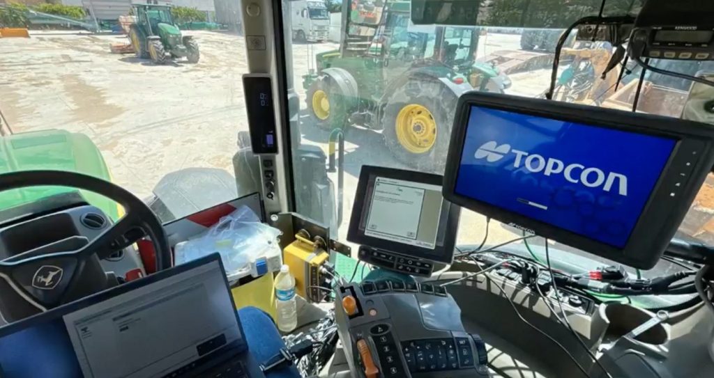 noticias maquinaria TOPCON impulsa la siembra de arroz en las Marismas del Guadalquivir