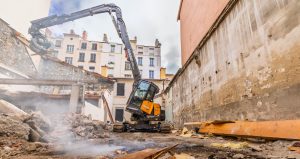 noticIas CASE pone en marcha su primera excavadora ultracompacta de demolición en Lyon