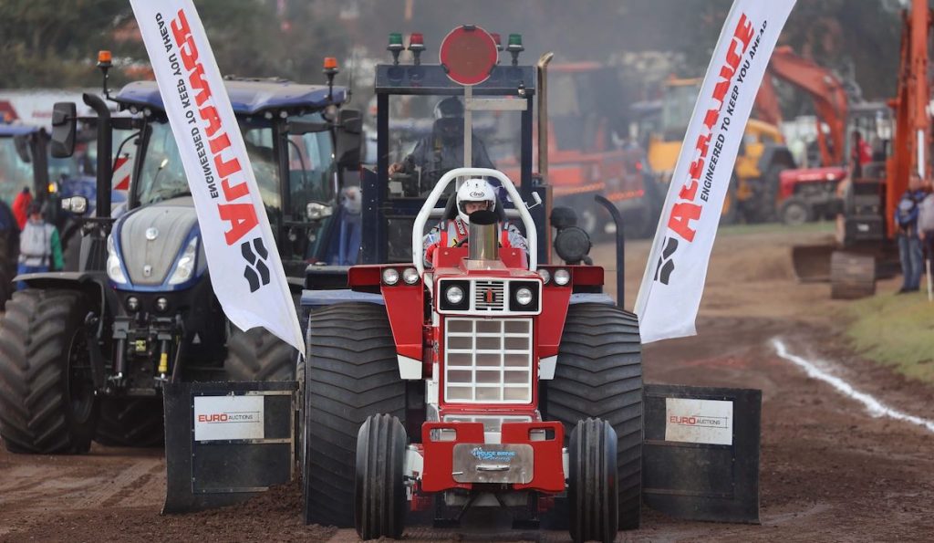 noticIas maquinaria Alliance en el Great Eccleston Tractor Pulling Great Eccleston