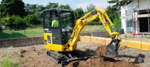 noticIas maquinaria Komatsu presenta la nueva mini excavadora PC20E-6