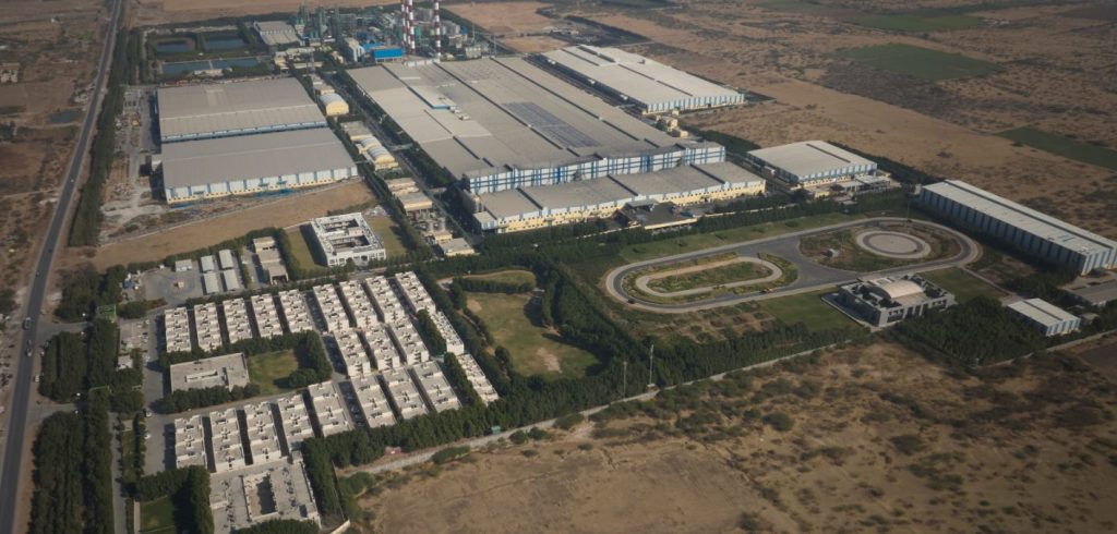 noticias maquinaria BKT recibe el máximo reconocimiento de Caterpillar
