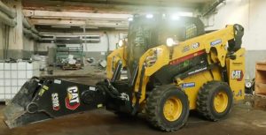 noticias maquinaria Finanzauto entrega minicargadora Cat® 260 de nueva generación-2