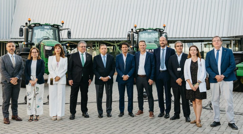 noticias maquinaria John Deere presenta See&Spray y últimas tecnologías cultivos extensivos
