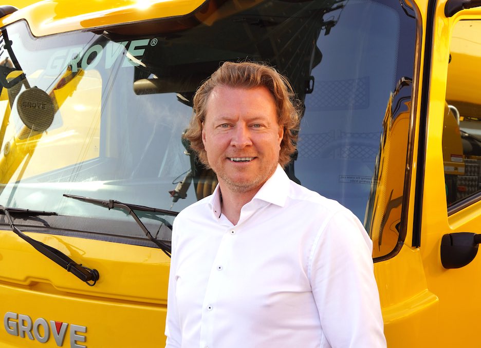 noticias maquinaria Manitowoc Timo Stenz vicepresidente de grúas móviles en Europa Central