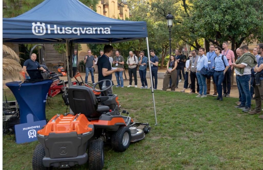 noticIas maquinaria Husqvarna celebra su cumbre europea sobre gestión sostenible de espacios verdes