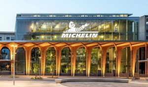 noticIas maquinaria Michelin ajusta sus previsiones