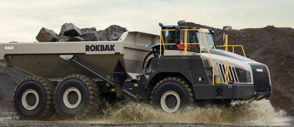 noticias maquinaria Rokbak debuta en Nigeria Mining Week con el dúmper RA40