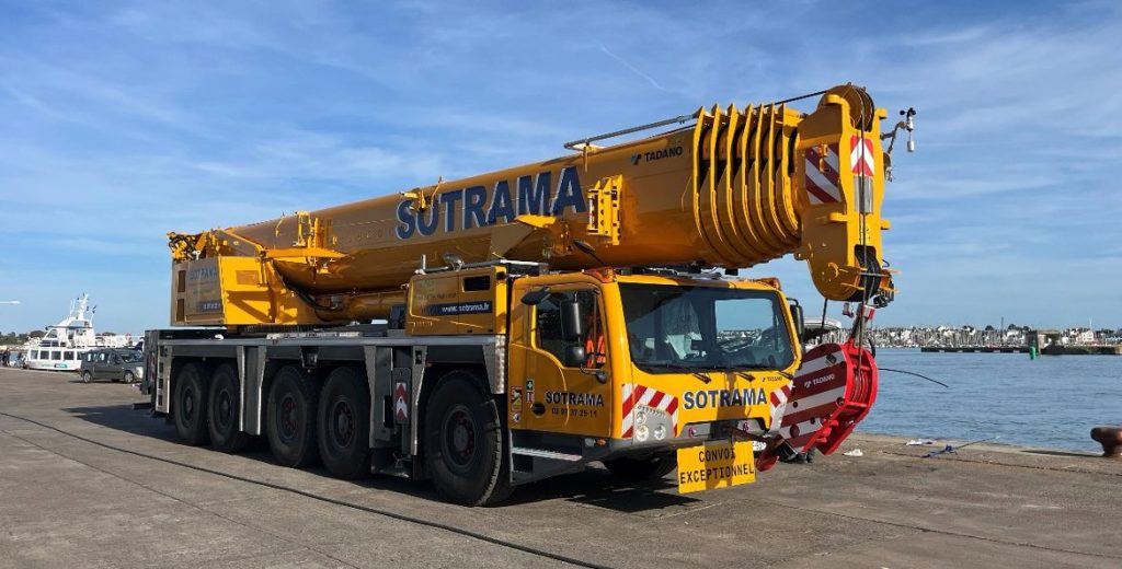 noticias maquinaria SOTRAMA recibe la primera Tadano AC 5.250L-2 de Francia