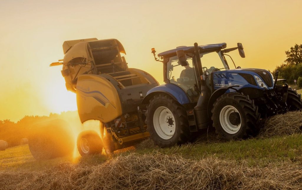 New Holland lanza las rotoempacadoras Roll-Belt™ PLUS noticias maquinaria