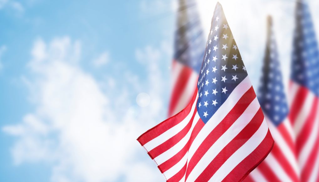 noticias maquinaria CONEXPO-CON_AGG Rinde Homenaje a los Veteranos