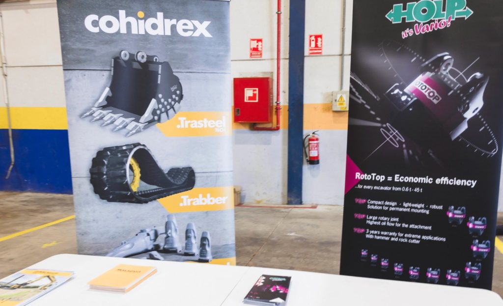 noticias maquinaria Cohidrex participa en la jornada de puertas abiertas de CASE en Granada