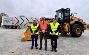 noticias maquinaria El consejero López-Valverde de Digitalización de la Comunidad de Madrid visita Finanzauto
