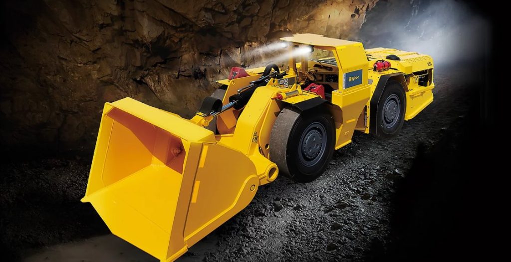 noticias maquinaria Epiroc lanza el cargador subterráneo Scooptram ST4