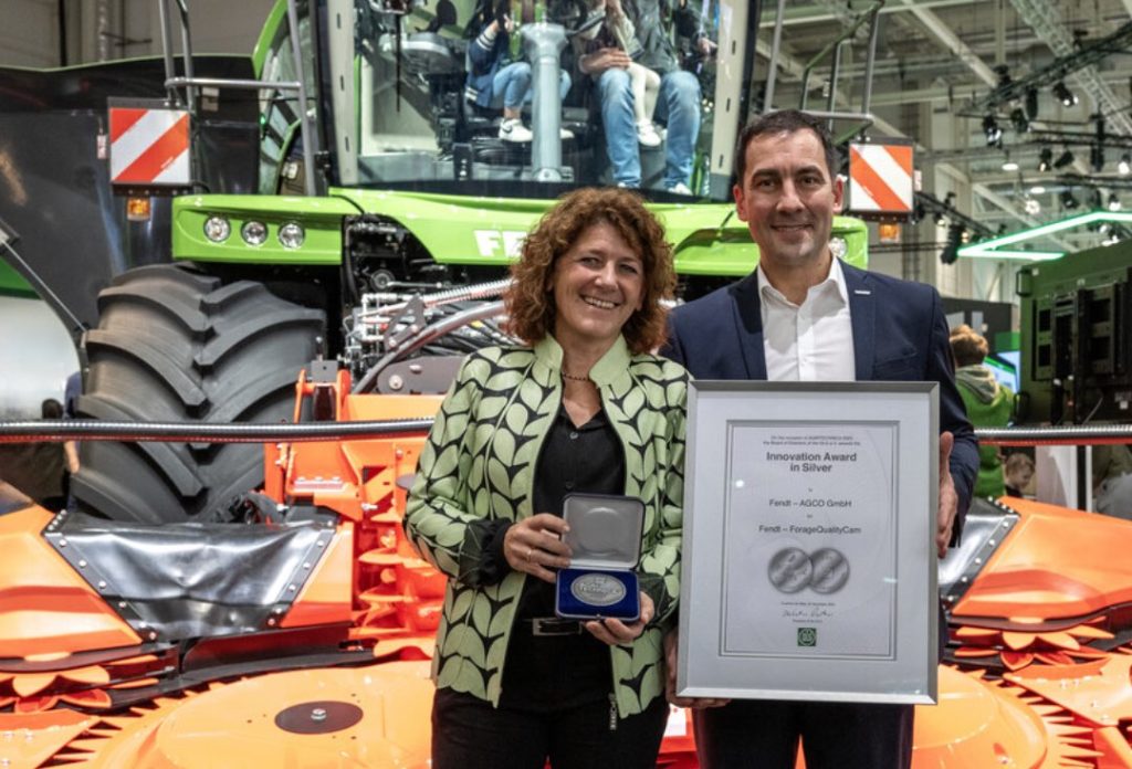 noticias maquinaria La Fendt Katana recibe Medalla de Plata DLG