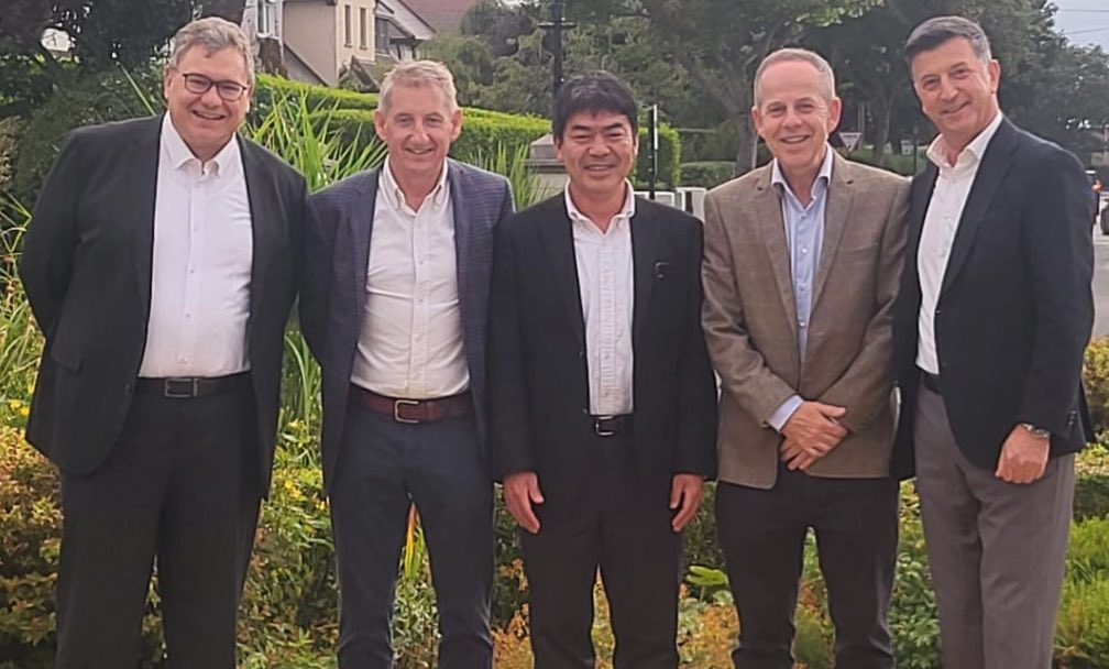 noticias maquinaria McHale Plant Sales adquirirá Marubeni-Komatsu Ltd.