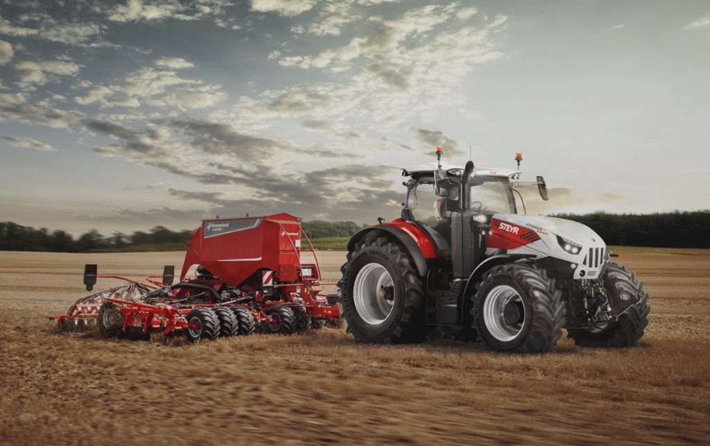 noticias maquinaria STEYR presenta el Cervus CVT