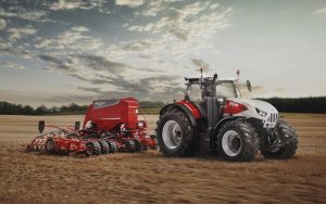 noticias maquinaria STEYR presenta el Cervus CVT