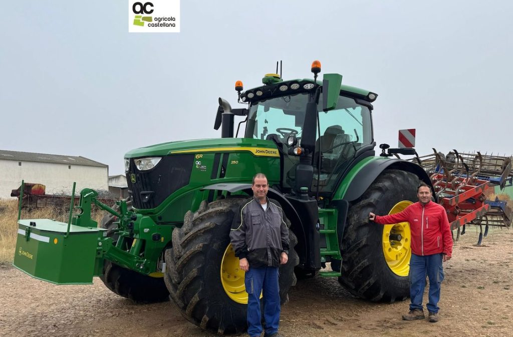 Agrícola Castellana entrega un John Deere 6R 250 Noticias Maquinaria