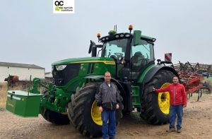 Agrícola Castellana entrega un John Deere 6R 250 Noticias Maquinaria