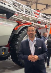 KHUN Group presenta el pulverizador arrastrado Karan