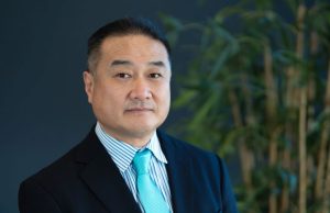 KOBELCO Construction Machinery Europe anuncia una transición de liderazgo noticias maquinaria