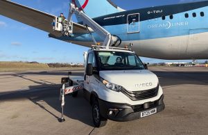 Multitel UK suministra 18 plataformas aéreas a TUI Airlines noticias maquinaria