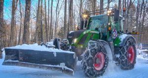 el Fendt 516 Vario al servicio del 100 Mile Snow Safari Noticias Maquinaria