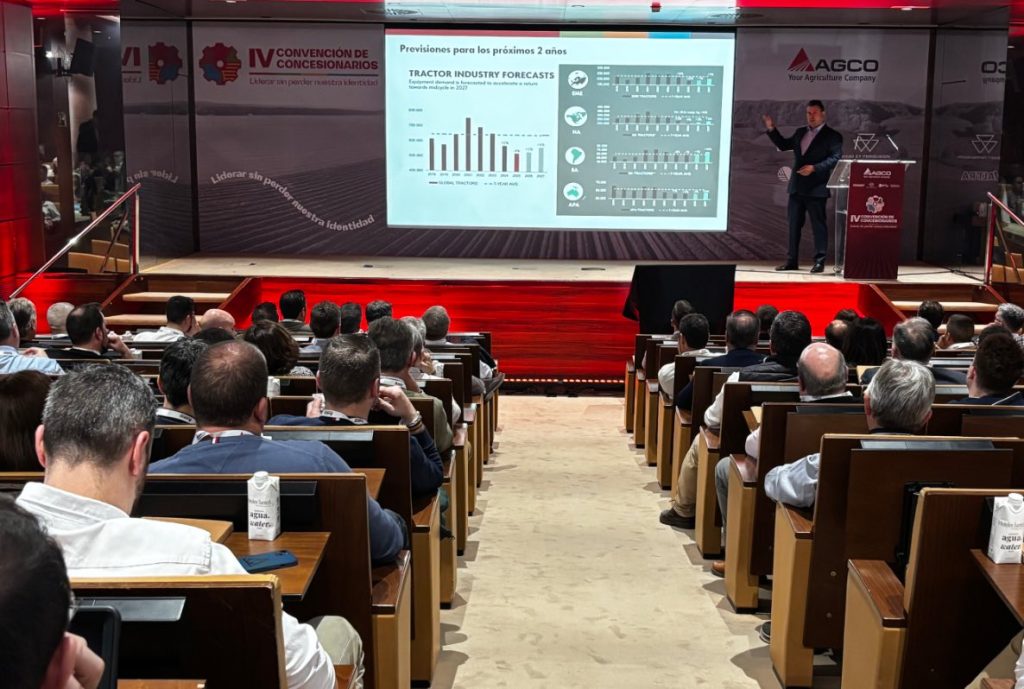 AGCO Iberia celebra su IV Convención de Concesionarios en Valencia noticias maquinaria