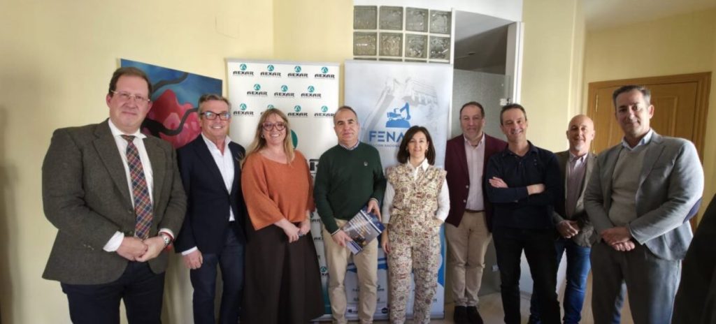 Agenda estratégica común de ANEFA, ANMOPYC y FENAEX noticIas maquinaria