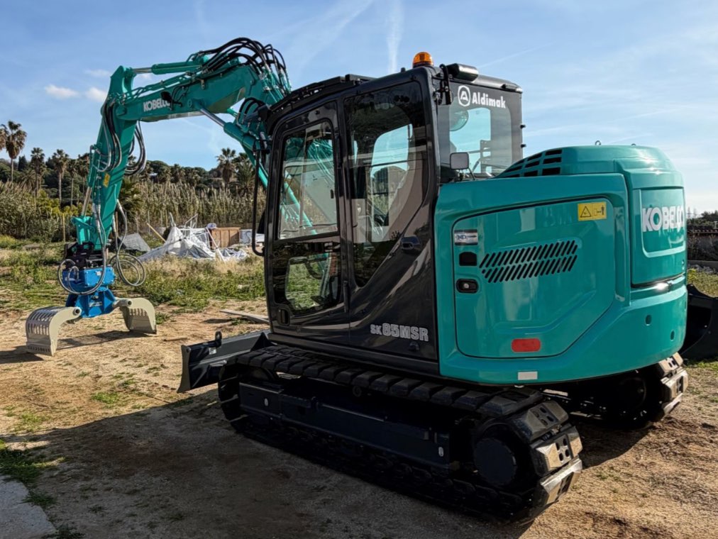 Aldimak entrega una nueva excavadora Kobelco SK85MSR-7 2PB noticias maquinaria