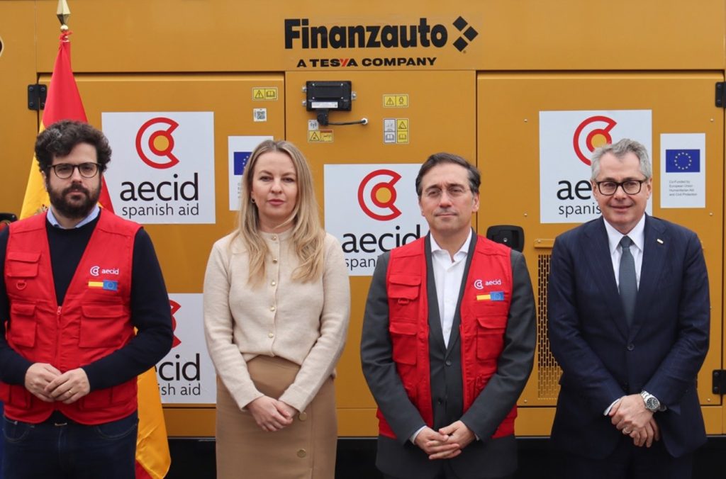 Finanzauto recibe la visita del ministro de Asuntos Exteriores noticias maquinaria