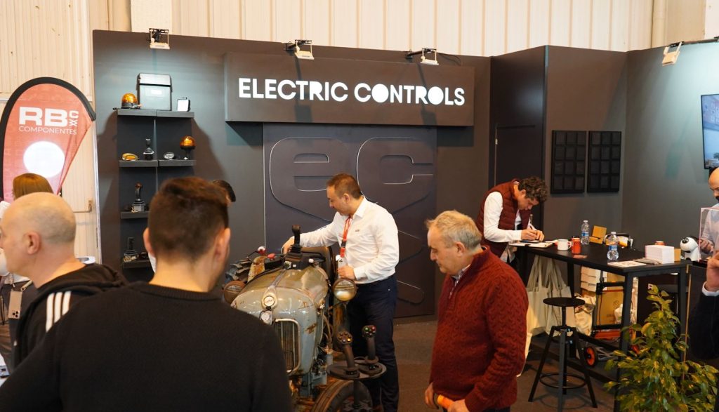 RB Componentes a pleno rendimiento en FIMA 2026 noticias maquinaria